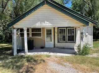 708 Hampton Ave, Ava, MO 65608