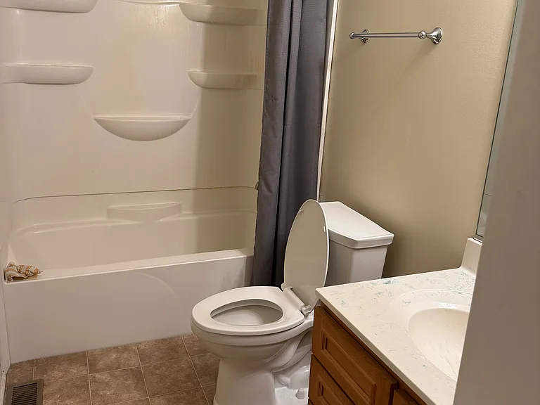 557 Half Moon Ct #1 — Photo 6