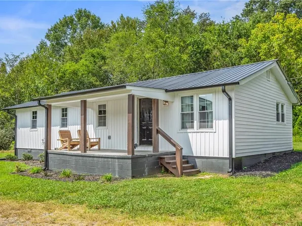 1498 W State Highway 65, Walnut Cove, NC 27052