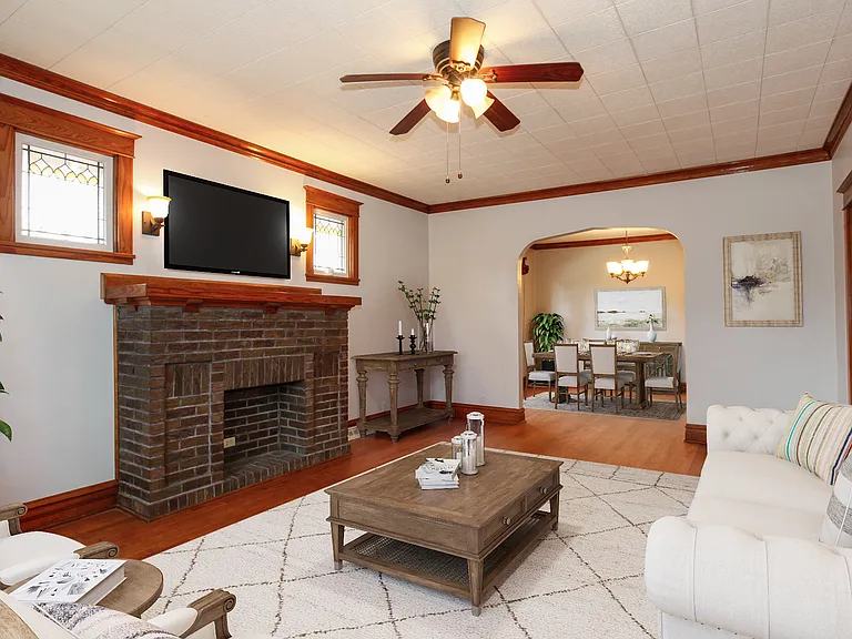 117 W Naperville Rd #1 — Photo 6