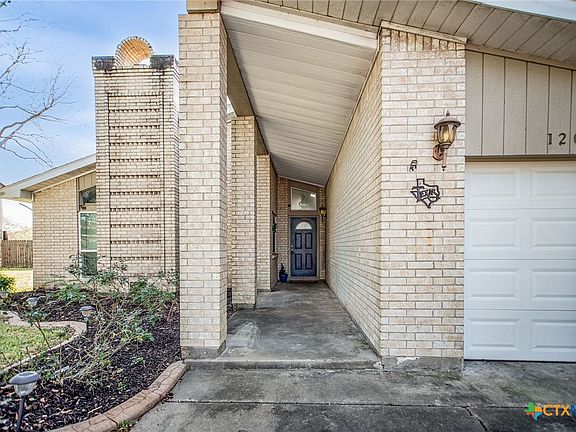 3rd image of 120 Del Mar Dr