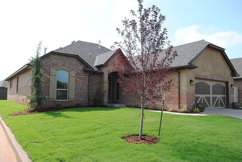 1st image of 19516 Green Meadow Ln