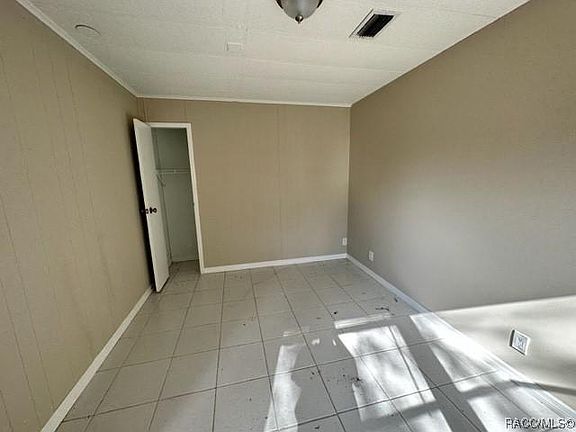 4th image of 9370 N Northcut Ave
