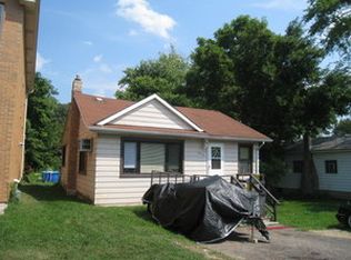 38133 N 3rd Ave, Spring Grove, IL 60081