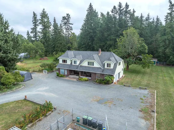 2572 204th St, Langley, BC V2Z 2B6