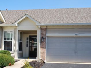 1528 W Ludington Cir, Romeoville, IL 60446