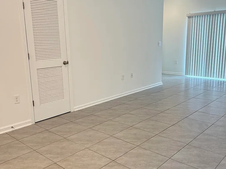 4001 Haymon Ave — Photo 6