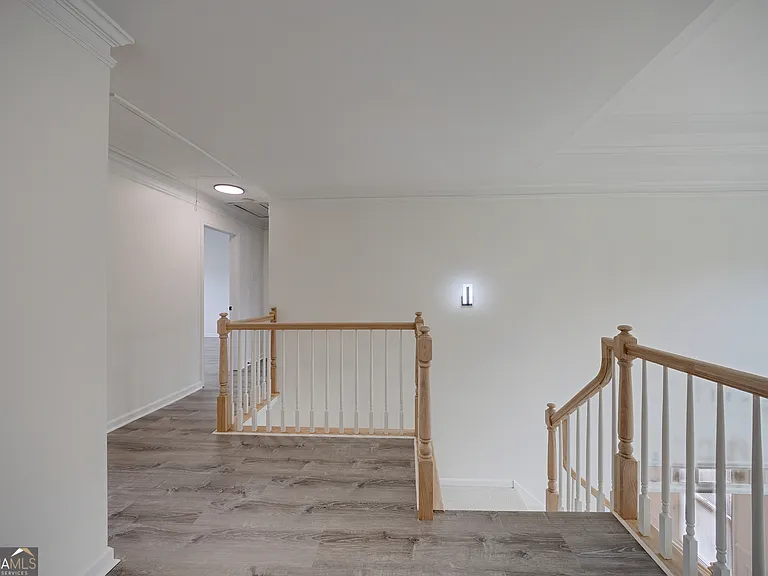 5795 Dovnick Dr — Photo 31