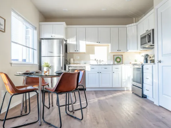 Skyline Apartments, 3120 W 4th Ave #2B-1Ba-963Sqft, Kennewick, WA 99336