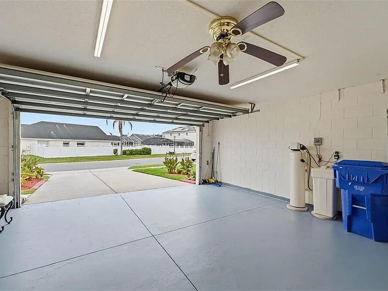2819 Maguire Dr — Photo 29