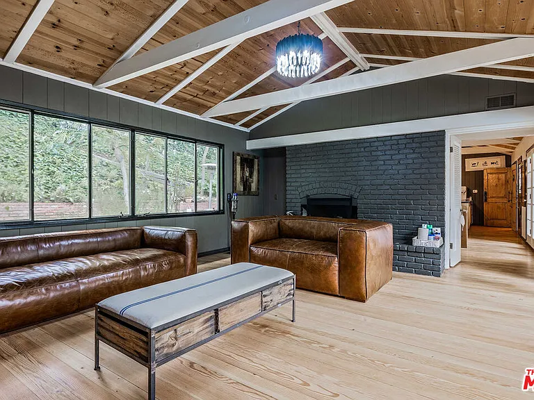 5228 Palm Dr — Photo 9