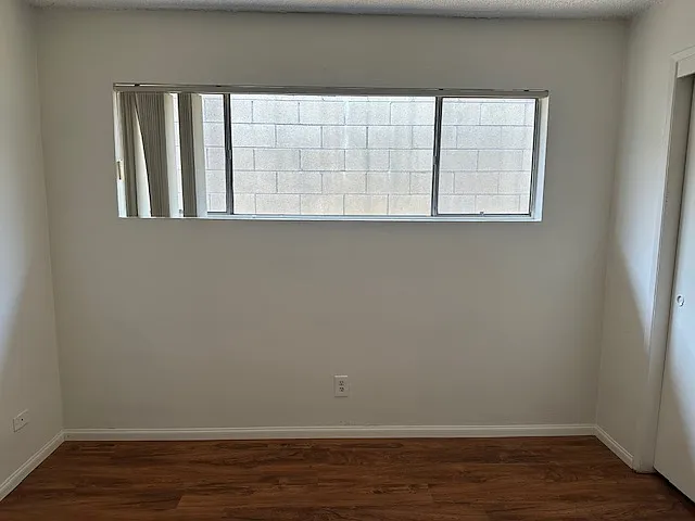 4405 1/2 Elizabeth St — Photo 18