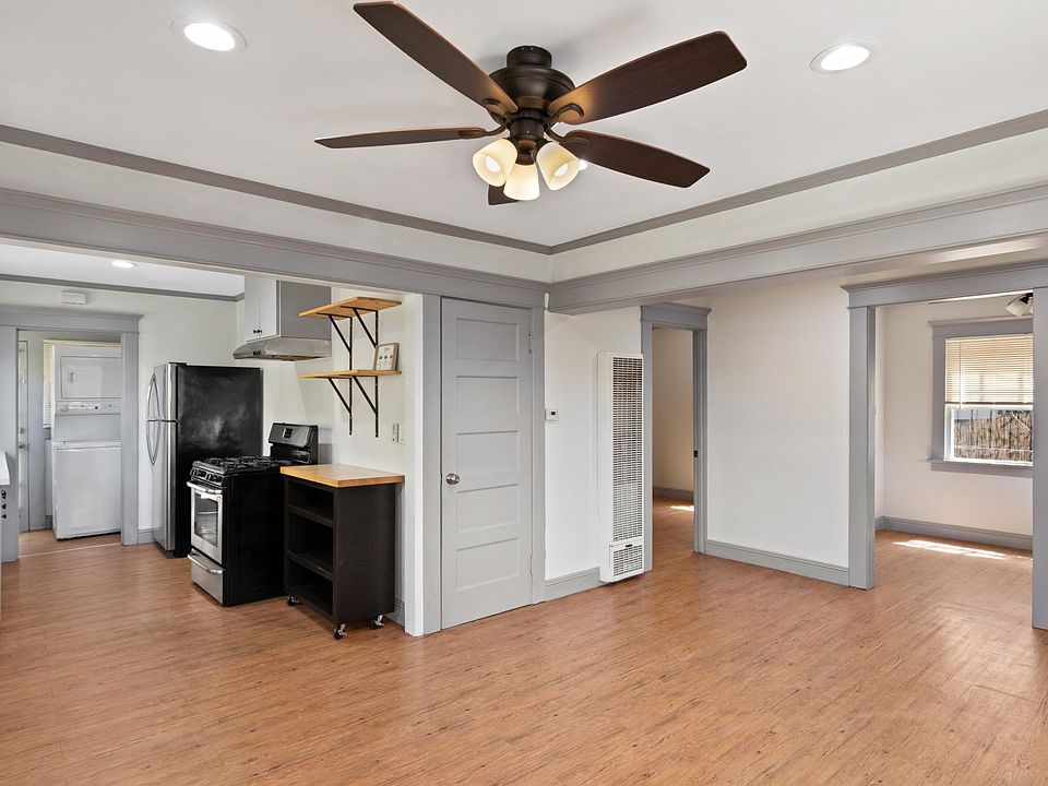 1st image of 1451 W 37th Dr #1/2