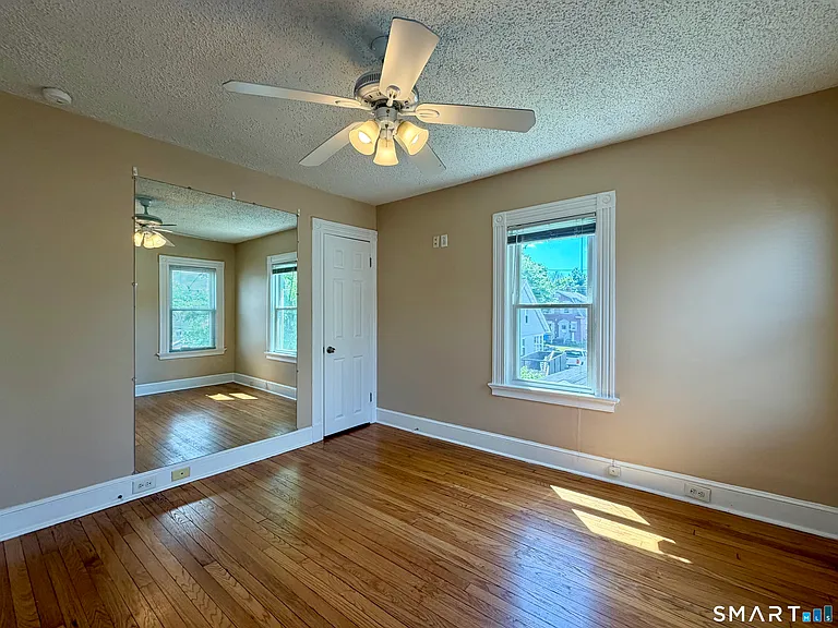 11 Hine St — Photo 17