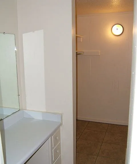 1002 N Hemlock St — Photo 79