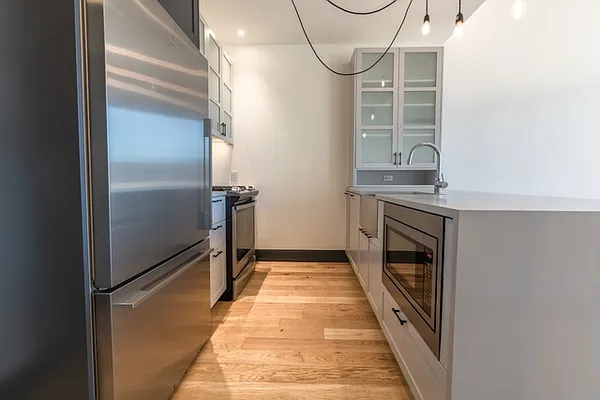 Rented by The KCI Group | media 3