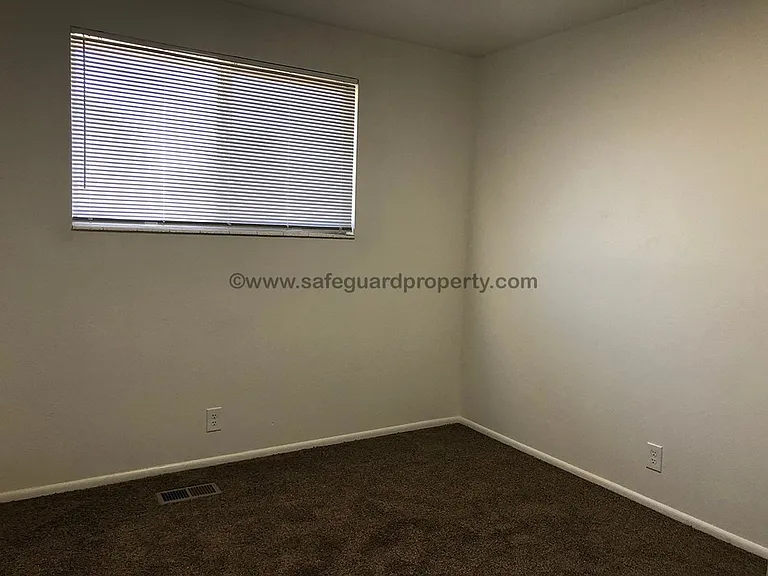 5204 S Kingswood Dr — Photo 10