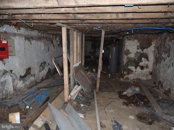 philadelphia-pennsylvania-80946409 picture