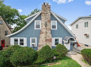 425 2nd Ave, Pelham, NY 10803