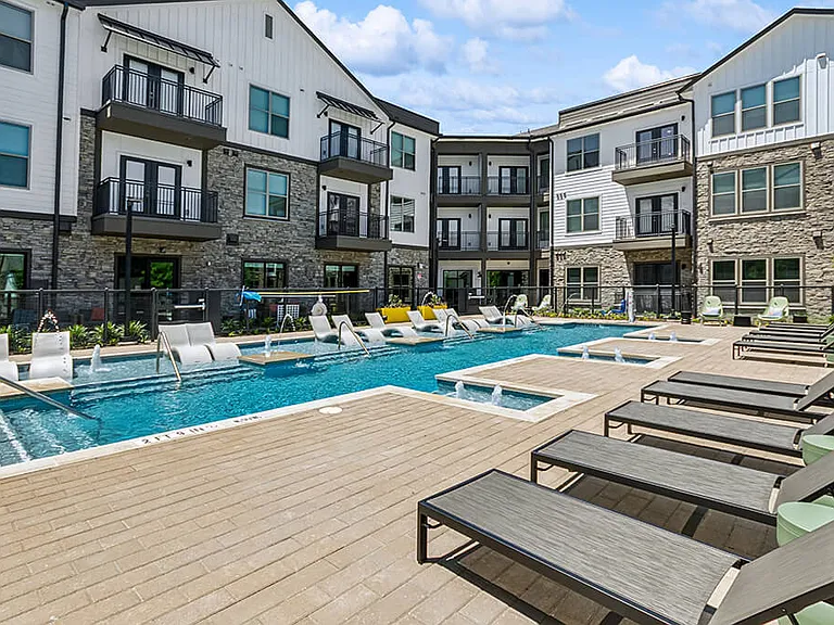 The Waylon Apartments & Townhomes — Photo 39