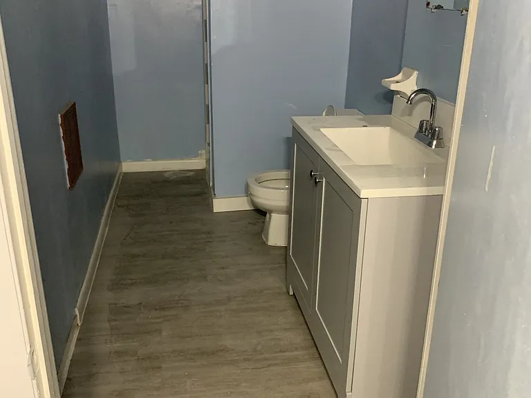 301 High St — Photo 8