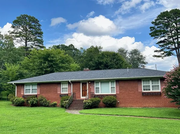 6324 Elmwood Cir, Charlotte, NC 28214