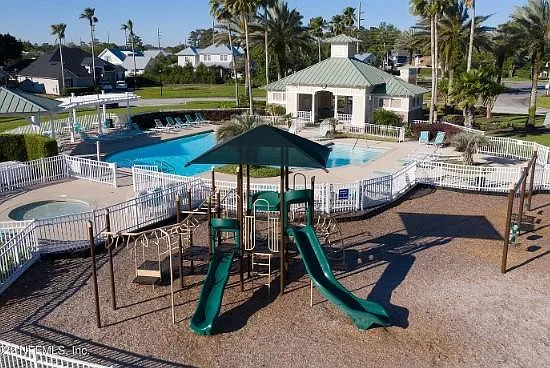2891 Saint Maarten Ct — Photo 29