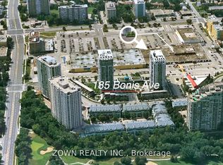 185 Bonis Ave #404, Toronto, ON M1T 0A4