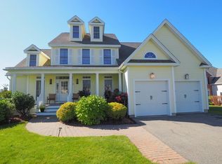 8 Valley View Way, Methuen, MA 01844