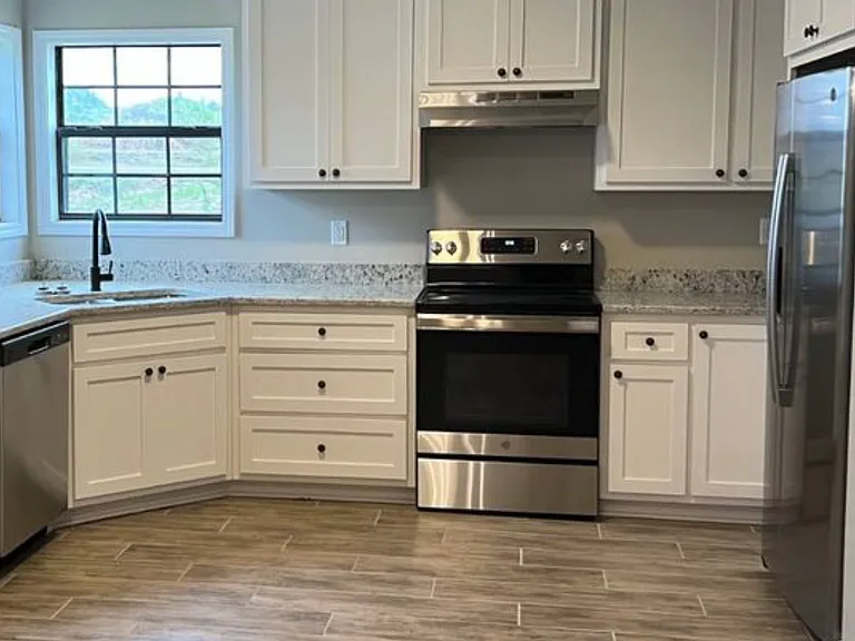 320 Liberty Loop — Photo 6