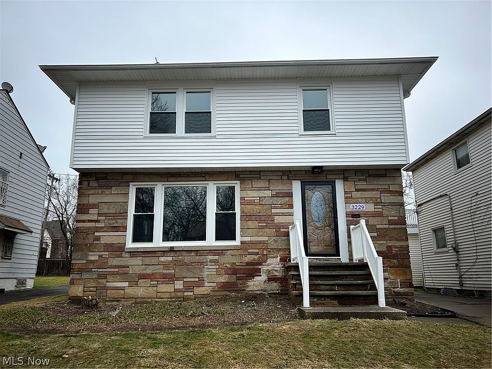 1st image of 3229 Livingston Rd