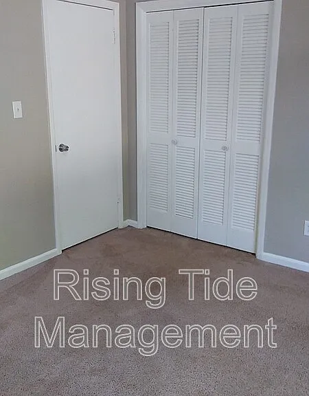 1248 Old Oak Cir — Photo 15