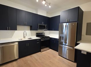 5302 S Blackstone Ave #3, Chicago, IL 60615