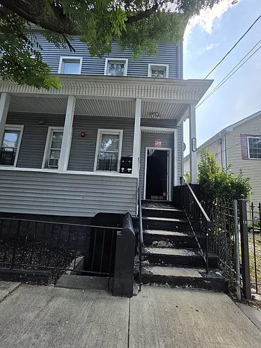 302 Van Houten St #1 Photo 1