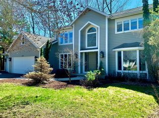 12265 Oak Chaise Ct, Minnetonka, MN 55343