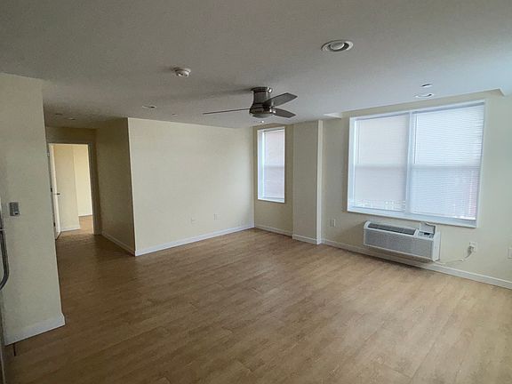 4th image of 249 S 49th St #505