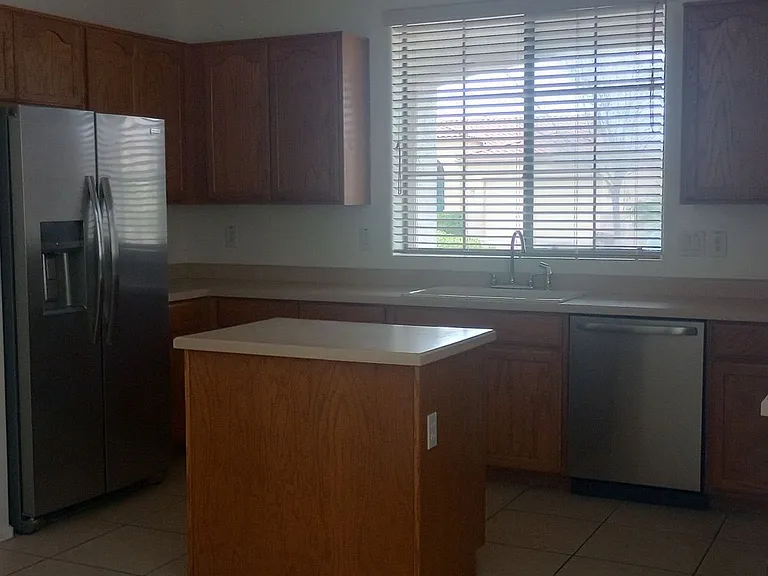 1651 N Thimble Ln — Photo 5