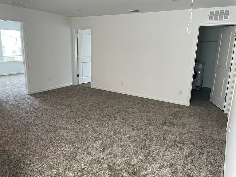 11542 Glasden Rd — Photo 13