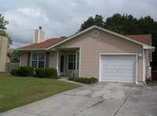 607 Crissy Dr, Jacksonville, NC 28540