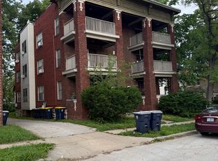 2710 Tracy Ave #1N, Kansas City, MO 64109