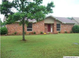 1811 Cumberland Ave SW, Decatur, AL 35603