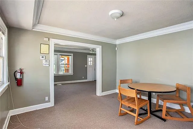 3 bed, 1353 sqft, $585 — Photo 3