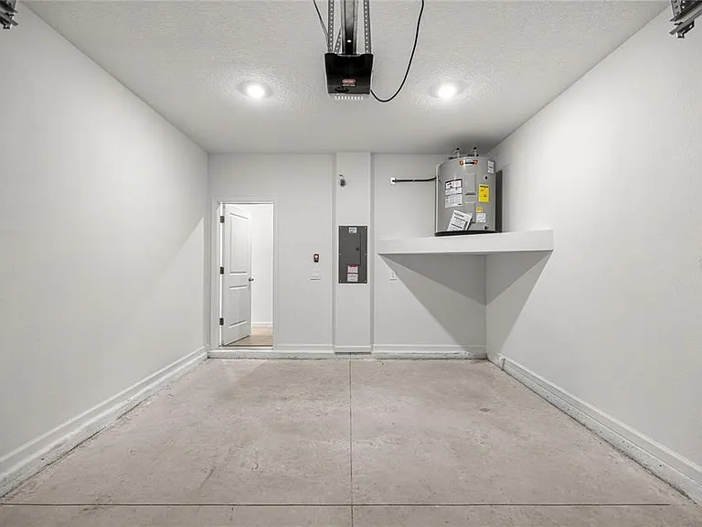 3644 SE 37th Ct — Photo 25