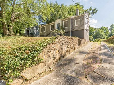 1020 Cedar Ave, East Pt, GA, 30344
