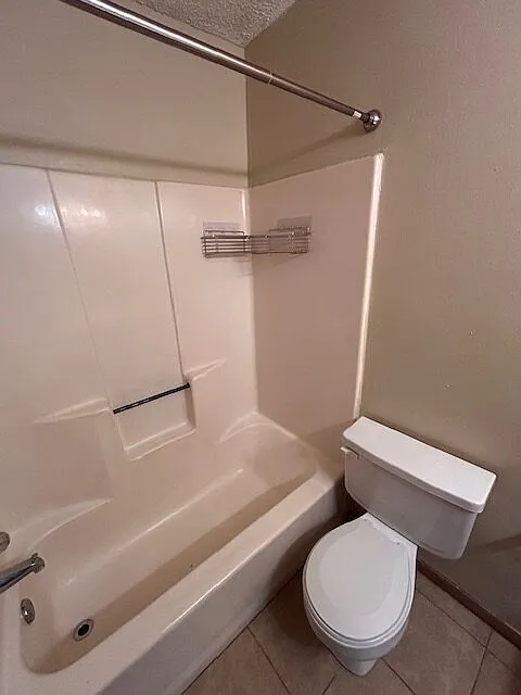 3 bed, 2.0 bath, $1,200 — Photo 3