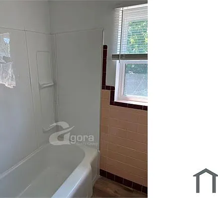 524 Delaware Ave — Photo 10