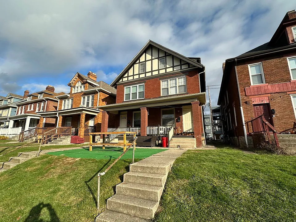 Summit St 1616-1618 SCR