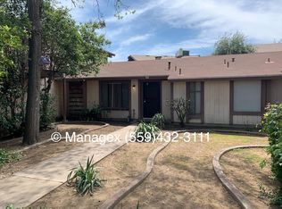 1015 Minnewawa Ave APT C, Clovis, CA 93612