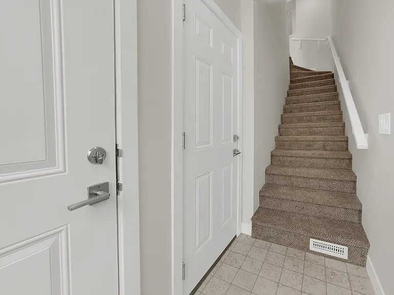 110 Baltzan Blvd — Photo 42