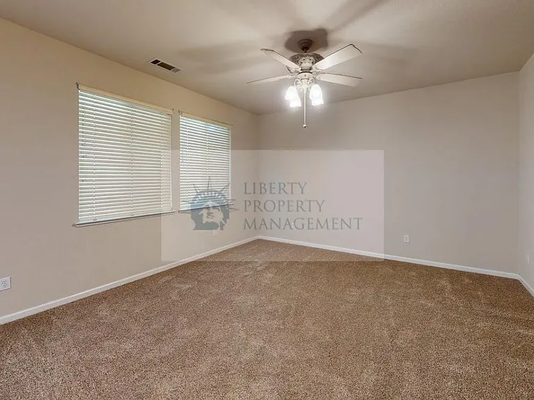 4311 McCauly Ave — Photo 3